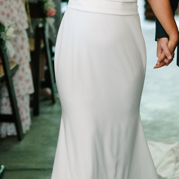 Mikaella Style 2328 Bridal Gown - Picture 2 of 6